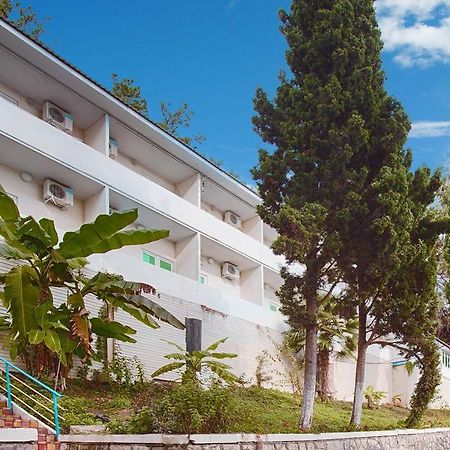 Pansionat Solnechniy Gagra Exterior photo